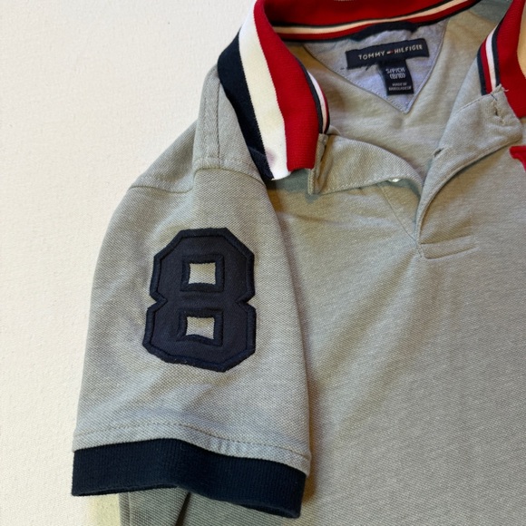 Tommy Hilfiger Kids Gray Polo Short Sleeve Shirt Size S 8/10 Sporty H Chest Logo - Picture 4 of 10